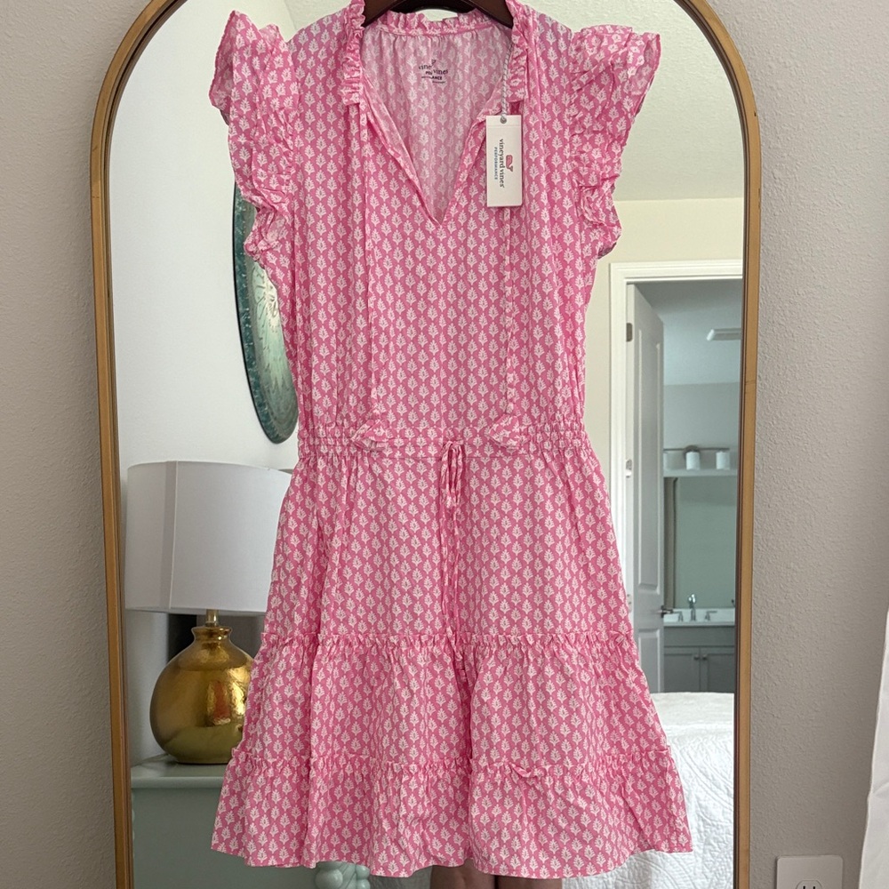 Vineyard Vines Pink Harbor performance dress